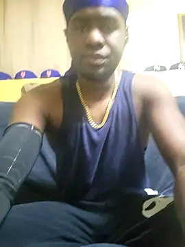 Blac bunny online show from December 19, 2025, 1:35 pm