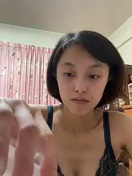 Snapshot of ladypaggy chatting on April 9, 2026, 3:40 pm ladypaggy online show from April 9, 2026, 3:40 pm