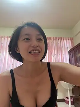 Snapshot of ladypaggy chatting on March 11, 2026, 5:23 am ladypaggy online show from March 11, 2026, 5:23 am