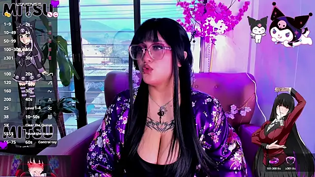 Mitsu Kawii online show from November 12, 2025, 8:45 pm