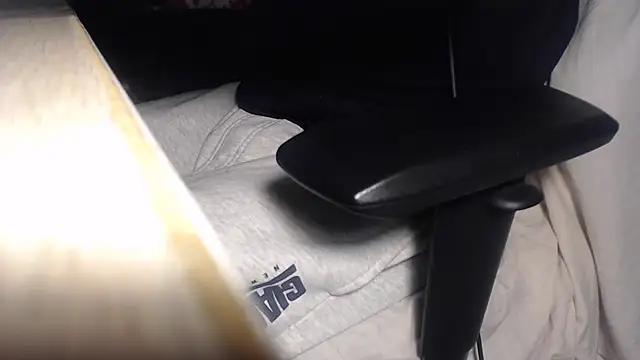 GreekDaddyNickOfficial online show from October 25, 2025, 6:08 pm