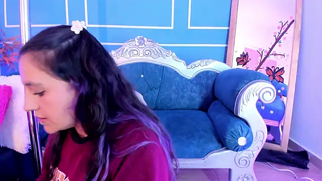 TaraTaylorr online show from April 8, 2026, 3:08 am