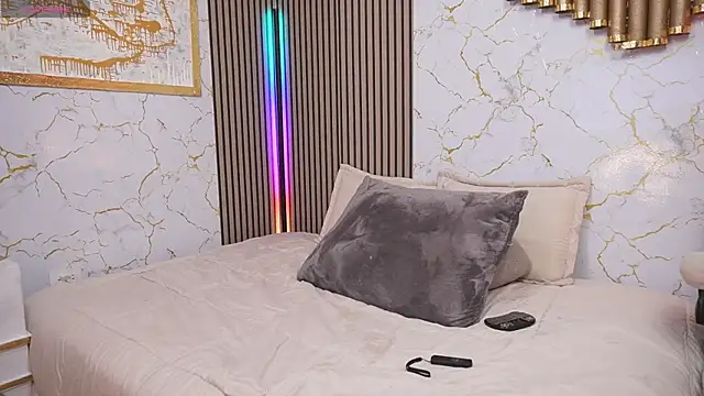 missjudi online show from April 13, 2026, 7:51 pm