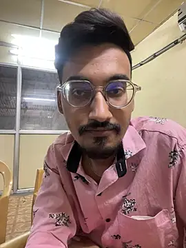 hypersexdriveboi online show from May 20, 2026, 7:49 am