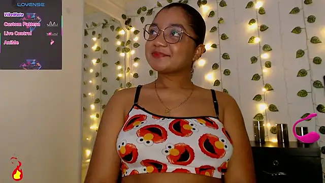 victtoria cane63 online show from May 14, 2026, 10:29 pm