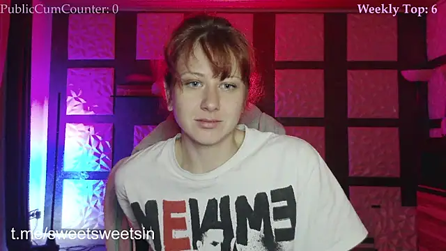 SweetSeraphine online show from April 4, 2026, 4:41 am