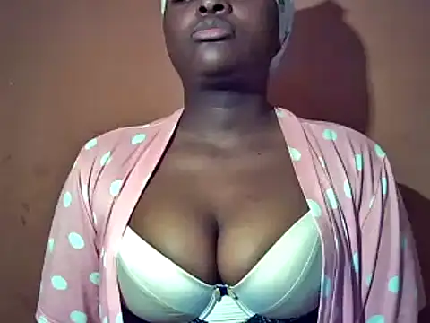 sexyhips2001 online show from September 28, 2025, 9:00 pm