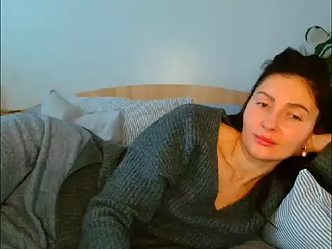 Irina9793 online show from February 11, 2026, 9:42 am