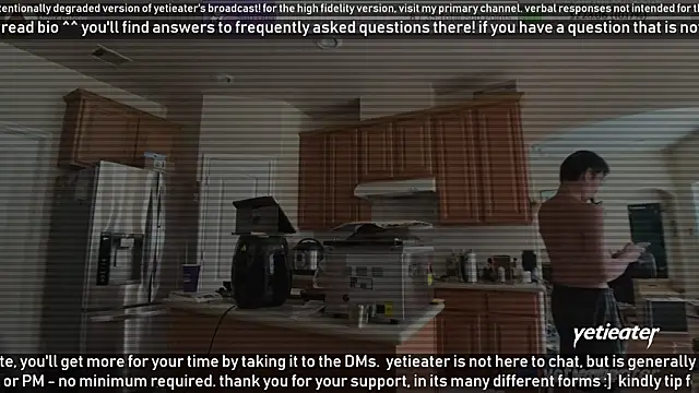 Snapshot of yetieater chatting on February 15, 2025, 5:17 pm yetieater online show from February 15, 2025, 5:17 pm