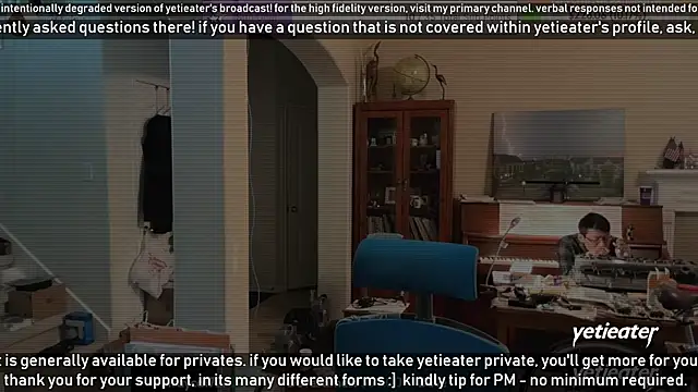 Snapshot of yetieater chatting on January 23, 2025, 11:15 pm yetieater online show from January 23, 2025, 11:15 pm