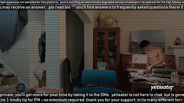 Snapshot of yetieater chatting on February 7, 2025, 9:15 pm yetieater online show from February 7, 2025, 9:15 pm