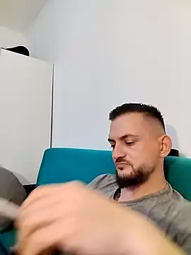 Snapshot of iurinicola chatting on February 28, 2026, 8:19 pm iurinicola online show from February 28, 2026, 8:19 pm