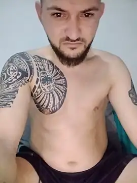 Snapshot of iurinicola chatting on February 12, 2026, 11:43 am iurinicola online show from February 12, 2026, 11:43 am