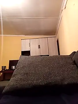 JuicyMilkyTizzy online show from November 2, 2025, 7:19 pm