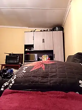 JuicyMilkyTizzy online show from November 21, 2025, 7:51 am