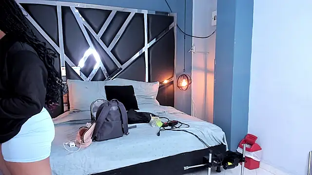 Melissa 23  online show from November 20, 2025, 11:44 am