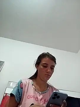 Snapshot of ArianaaGrace chatting on May 31, 2026, 3:29 pm ArianaaGrace online show from May 31, 2026, 3:29 pm