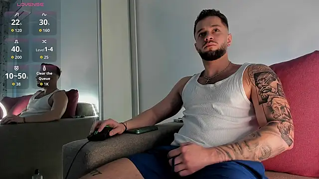 Snapshot of nicholasX1 chatting on November 24, 2025, 5:29 am nicholasX1 online show from November 24, 2025, 5:29 am