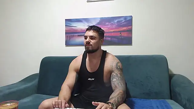 Tiberius hunk online show from November 21, 2025, 5:06 am