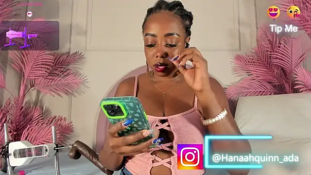 Snapshot of Hanaahquinn chatting on February 20, 2026, 11:45 am Hanaahquinn online show from February 20, 2026, 11:45 am