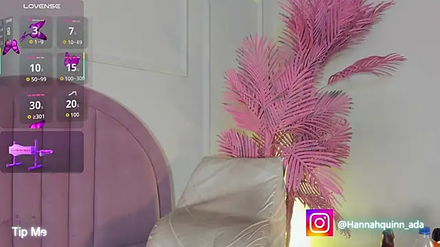 Hanaahquinn online show from July 22, 2026, 11:56 am