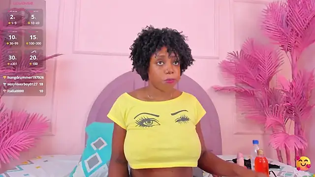 Hanaahquinn online show from March 22, 2025, 6:03 pm