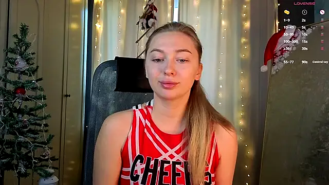 christie luv online show from December 16, 2025, 1:04 pm