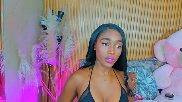 AlexiaAbbey online show from May 18, 2026, 1:05 pm