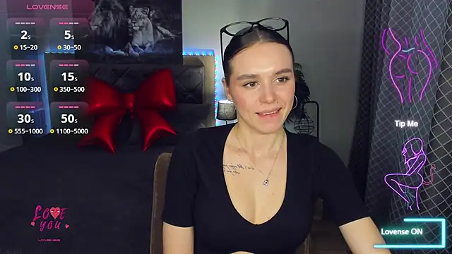 EmelyMason online show from February 12, 2026, 12:49 pm