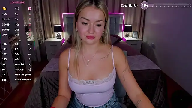 EvaGoddes online show from November 8, 2025, 9:57 am