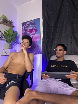 Miguel bigcock online show from February 15, 2026, 6:58 am