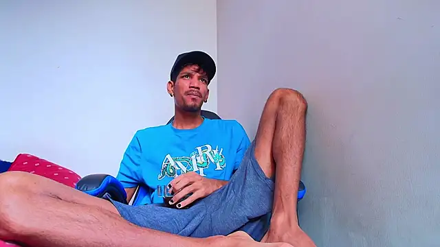 Miguel bigcock online show from June 25, 2026, 2:00 pm