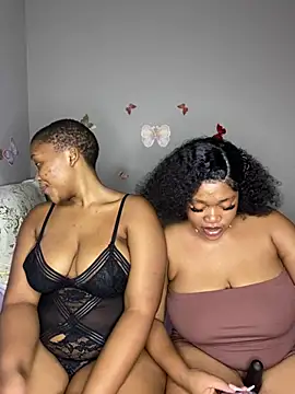 Beyoncex05 online show from February 12, 2026, 8:52 pm