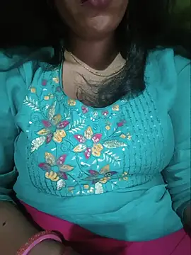 Snapshot of Sexyradha_ chatting on May 22, 2026, 5:05 am Sexyradha online show from May 22, 2026, 5:05 am