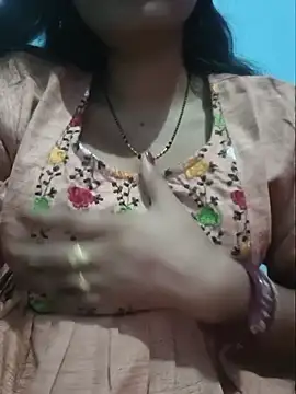 Snapshot of Sexyradha_ chatting on July 20, 2026, 4:42 pm Sexyradha online show from July 20, 2026, 4:42 pm