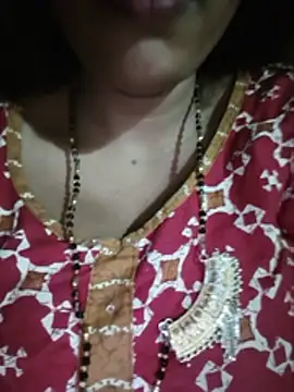 Snapshot of Sexyradha_ chatting on June 11, 2026, 5:21 pm Sexyradha online show from June 11, 2026, 5:21 pm