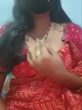 Snapshot of Sexyradha_ chatting on July 1, 2026, 7:03 pm Sexyradha online show from July 1, 2026, 7:03 pm