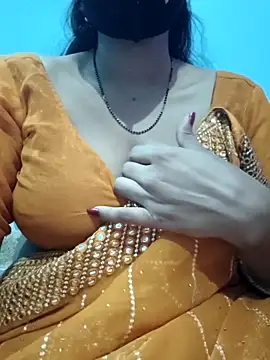 Snapshot of Sexyradha_ chatting on February 19, 2026, 4:26 pm Sexyradha online show from February 19, 2026, 4:26 pm