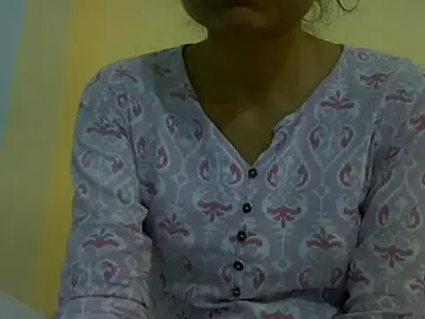 mayra89 online show from February 24, 2026, 3:13 pm