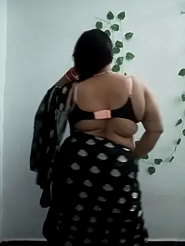 Neha-Bhabhi-Rasily online show from April 4, 2026, 4:30 am