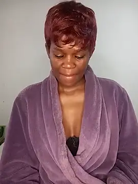 Missvixen81 online show from May 31, 2026, 6:08 am