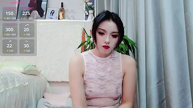 guoguo7777777 online show from May 25, 2026, 12:37 pm