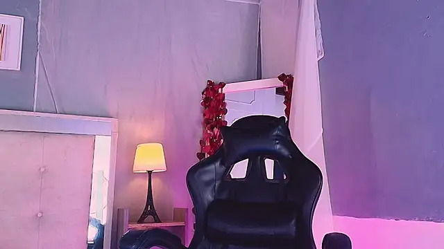 Emily Castillo 1 online show from February 28, 2026, 5:29 am