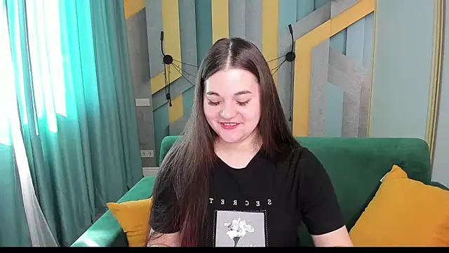 ElinaMils online show from March 28, 2026, 6:47 am