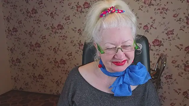 Maya Mayflower online show from January 8, 2026, 3:01 am