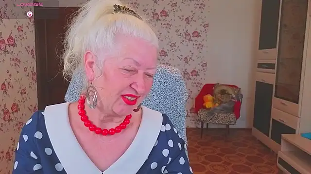 Maya Mayflower online show from June 11, 2026, 3:25 am