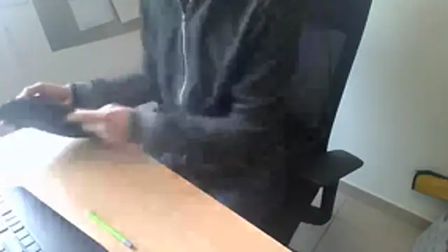 GM51-1988 online show from April 3, 2026, 1:39 pm