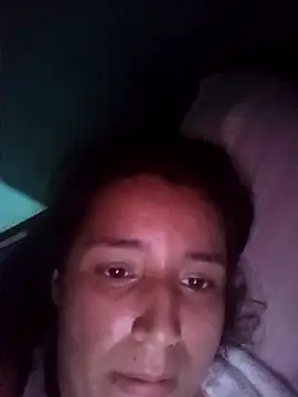 Jenny gir25 online show from December 17, 2025, 12:15 am