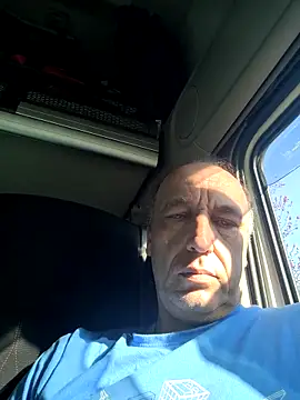 Snapshot of aleksis1313 chatting on March 10, 2025, 8:28 am aleksis1313 online show from March 10, 2025, 8:28 am