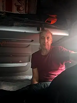 Snapshot of aleksis1313 chatting on October 29, 2025, 3:11 pm aleksis1313 online show from October 29, 2025, 3:11 pm